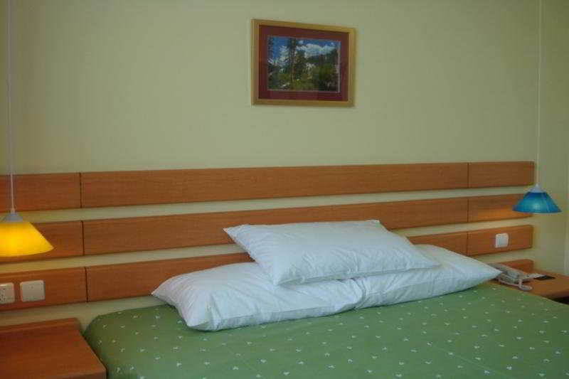 Home Inn Yichang Gezhou Dam Exteriér fotografie